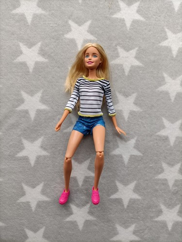 Articulated legs barbie - barbie, dog