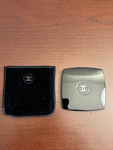 Chanel double facette compact - double,