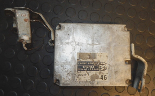 Genuine 1999 toyota avensis - 1999,