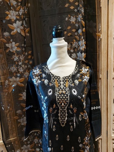 Lawn 3pc shalwar - 3pc, kameez