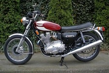 1975 Triumph T160 Trident lft