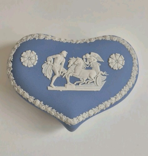 Wedgwood blue jasperware heart - wedgwood,