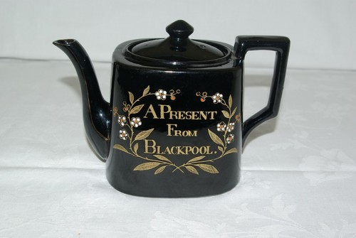 Antique jackfield style - antique, black