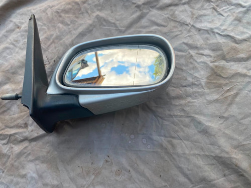 Nissan micra k11 drivers side