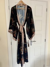 Kimono Style Long Dressing Gown Size M With Belt