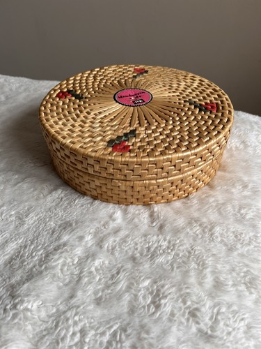 Vintage straw rattan woven - vintage,