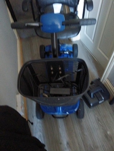 Travel mobility scooter new - e,