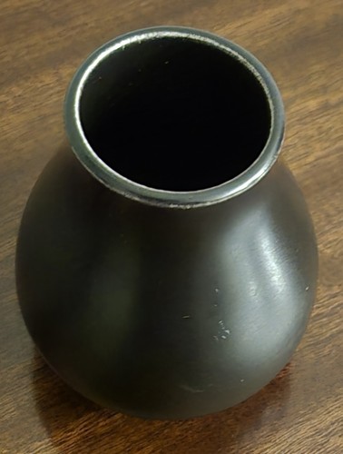 Poole pottery black glazed - pottery,