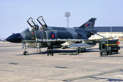 Raf squadron mcdonnell 4m - 54, f-4m