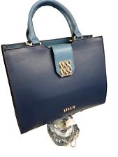 BESSIE NEW SEASONS NAVY BLUE