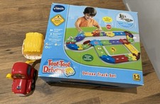 Toot Toot Deluxe Track Set and Vehicle Tractor