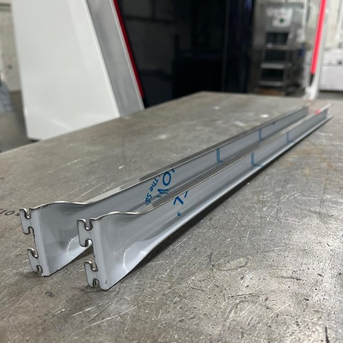 Shelf runners suit - shelf,