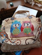 Embroidery Owl Shopping Hand