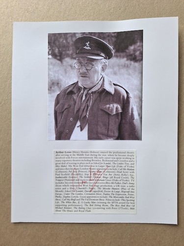 Arthur lowe captain - lowe, mainwaring