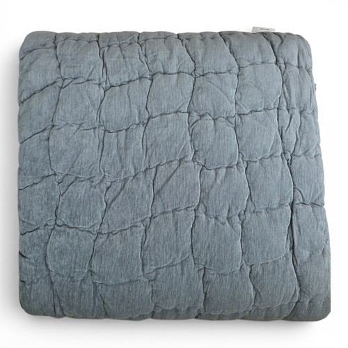 Pottery barn cozy - pottery, cloud