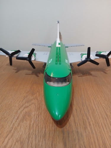 Lego plane 7734 100 - lego,