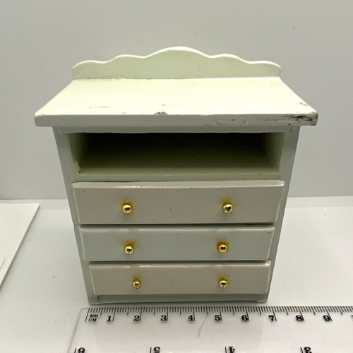 Scale dollhouse miniature - scale,