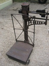 Very Old Vintage Avery Platform Scales Railway/Market/Garden Use. Ornate Details