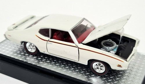 M2machines pontiac gto - 1/64,