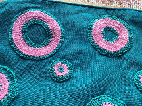 19inch square zip crochet - square,