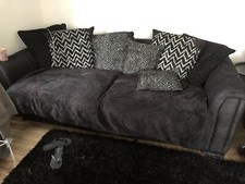 3 seater sofa and cuddle chair