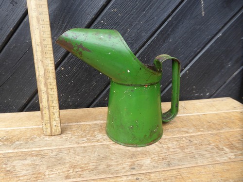 Vintage paramount garage - vintage, 'paramount