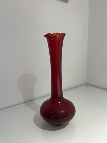 Pretty red glass - red, vase