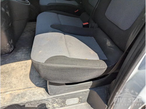 Vauxhall vivaro front - vauxhall,