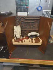 1/6 Scale Predator Trophy Wall