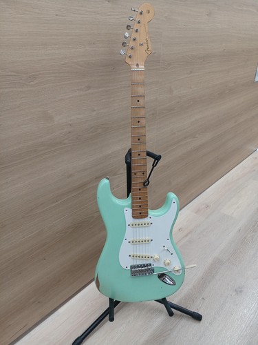 Fender road worn 50s strat - fender, sfg