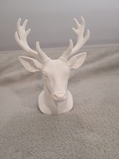 Deer Bust Sculpture – Modern