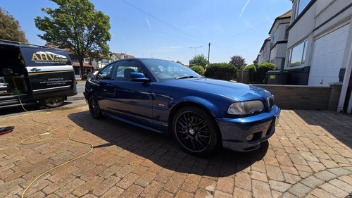 Bmw 330i 2002 metallic blue - metallic,