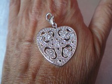 White Topaz, Milano Heart