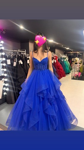 Prom den simply divine - divine, blue