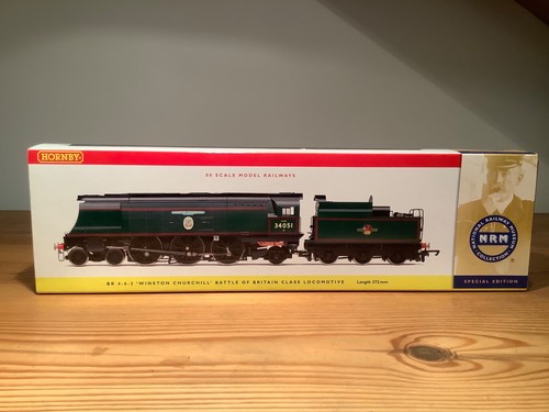 Hornby r2385 2 battle - hornby,