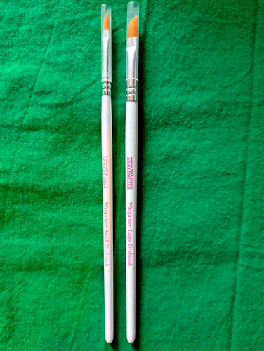 The army painter brush - the,
