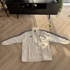 Adidas Juventus Windbreaker