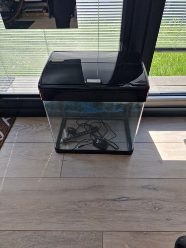 Fish tank aquarium starter kit - tank,