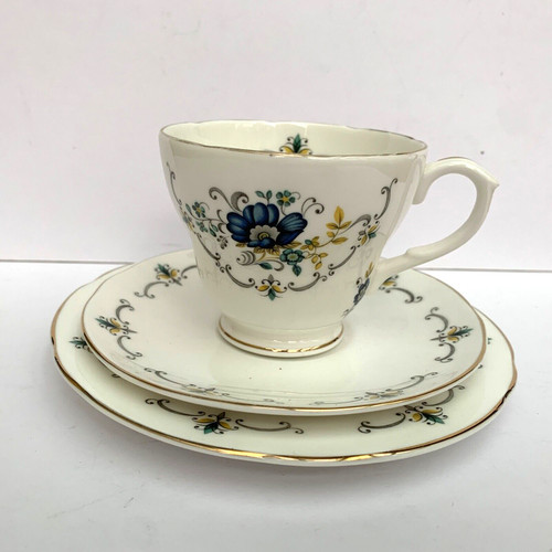 Vintage wren biue china cup - wren,