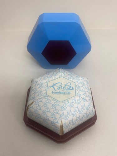 Lou cacharel vintage - by,