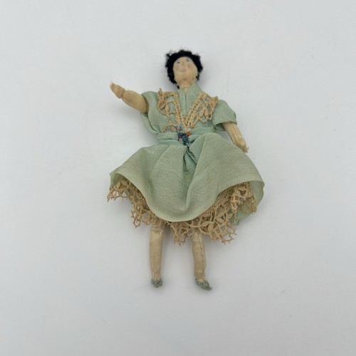 Antique style miniature cloth - style,
