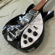 New 325  Ricken signature