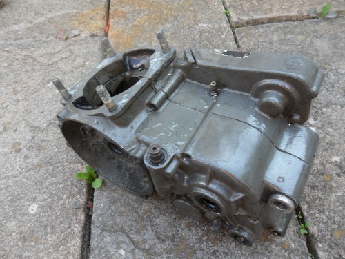 Gas 327 crankcase - gas, halves