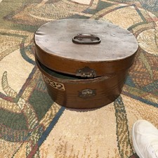 Vintage metal hat box tin - metal, case