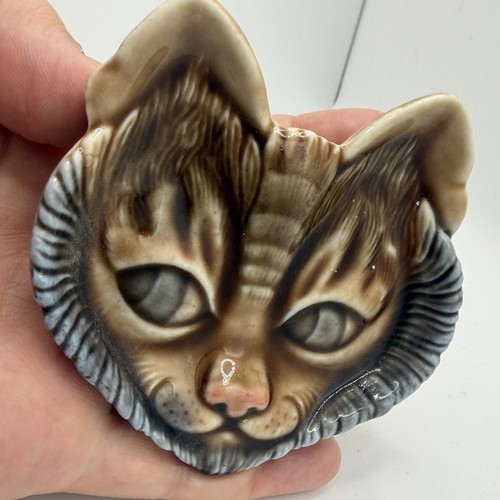 Vintage wade cat - cat, face