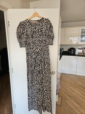 LIPSY Woman's Black & White 