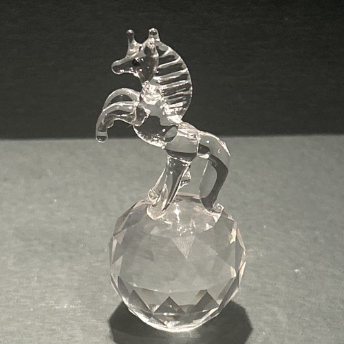 Vintage crystal unicorn - vintage, on