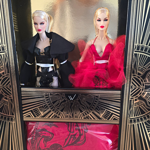 Integtity toys surrealist gala - toys,