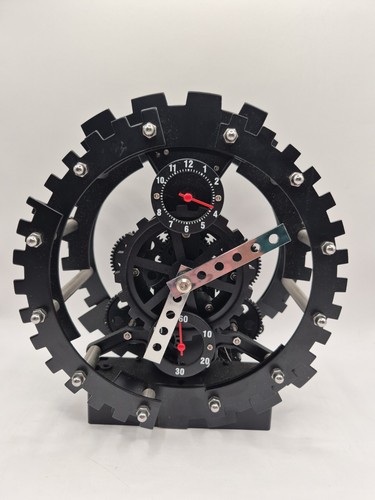 Steampunk moving gear desk - moving,