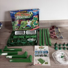 IDEAL Total Action Football -